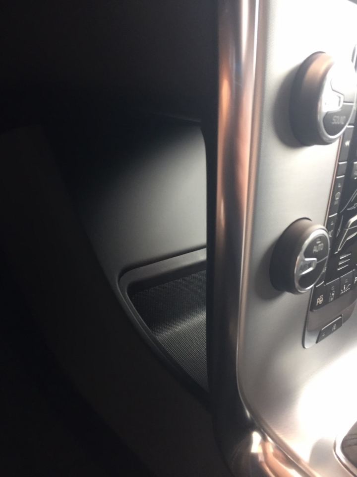 V40 Cross Country T4 賞車菜單分享