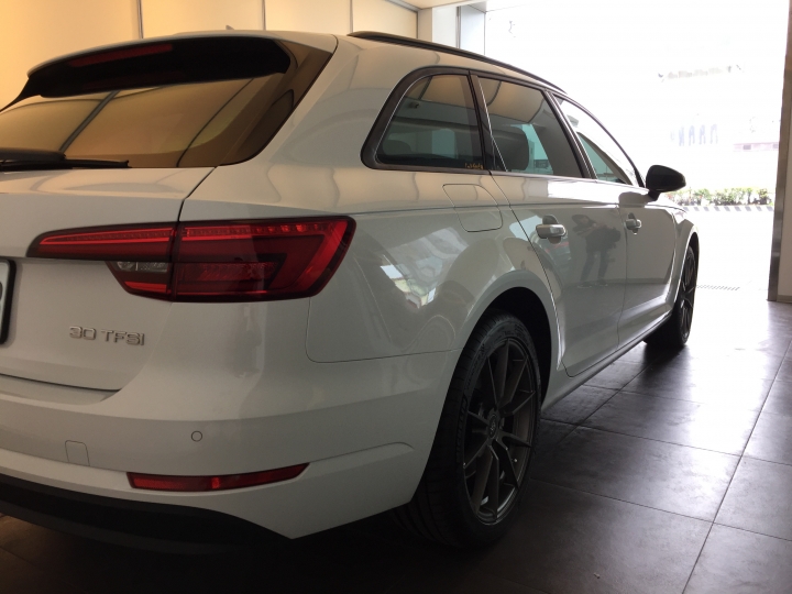 AUDI A4 AVANT 30TFSI開箱