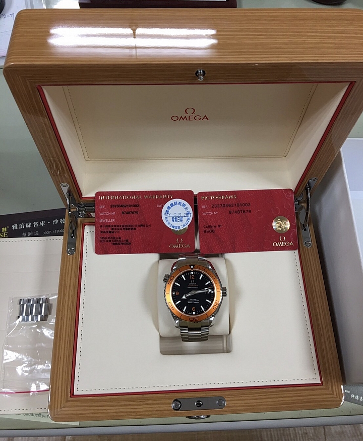 Omega Seamaster Planet Ocean 8500 橘海馬之不專業開箱