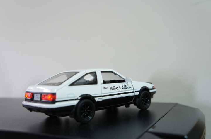 1:28  AE86 豐田 藤原拓海 頭文字D 聲光迴力車