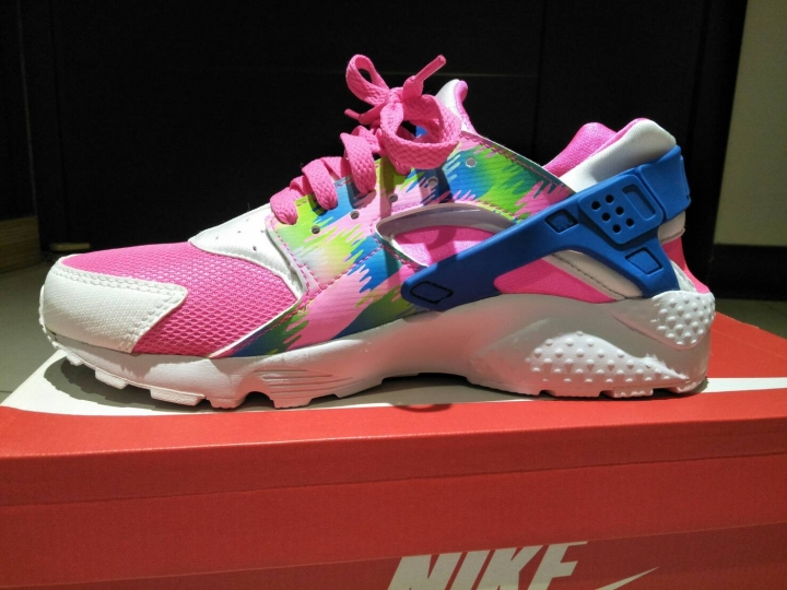 [開箱]Lebron Ambassador 9、Huarache low、Huarache run print 三開箱
