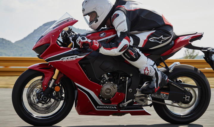 [採訪]2017 Honda Motorcycle 台灣本田二輪正式發表 CBR1000RR/SP、CB1100RS/EX、VFR800F/X、X-ADV 及 CBR/CB650F 共九款全新車款！
