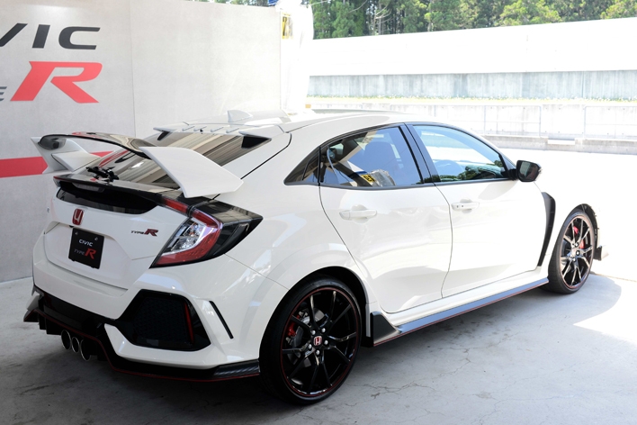 [分享] 日規10代 CIVIC 市售車型公開