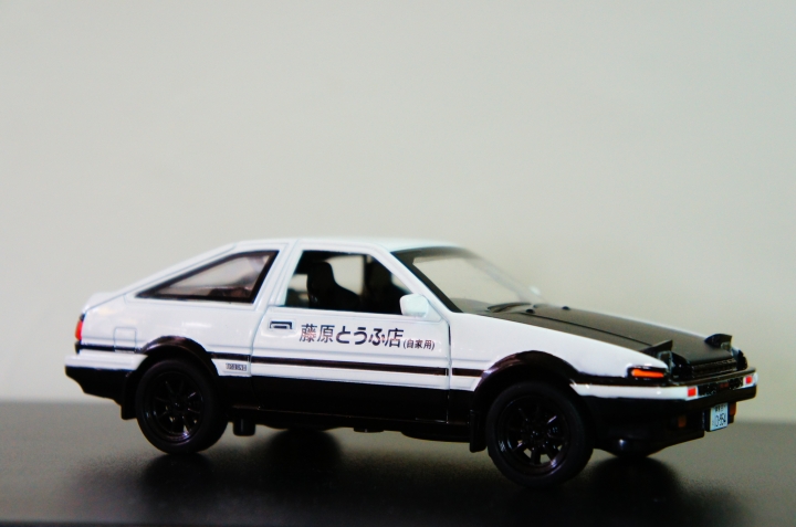 1:28  AE86 豐田 藤原拓海 頭文字D 聲光迴力車