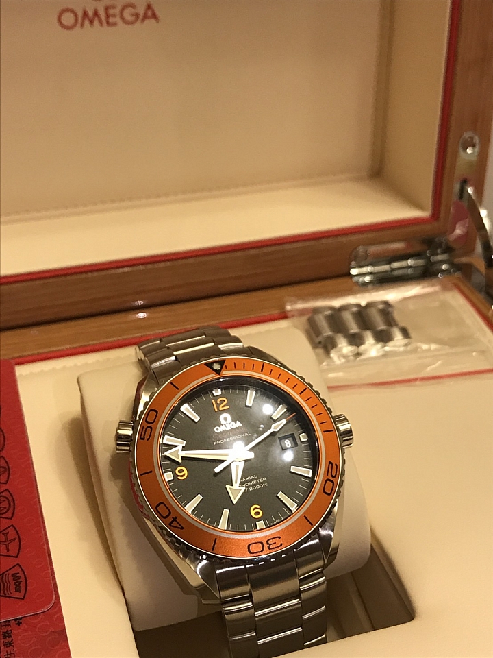 Omega Seamaster Planet Ocean 8500 橘海馬之不專業開箱