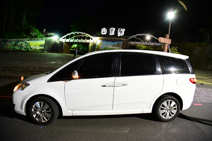 我的第一款里程數突破10萬公里的Luxgen：MPV