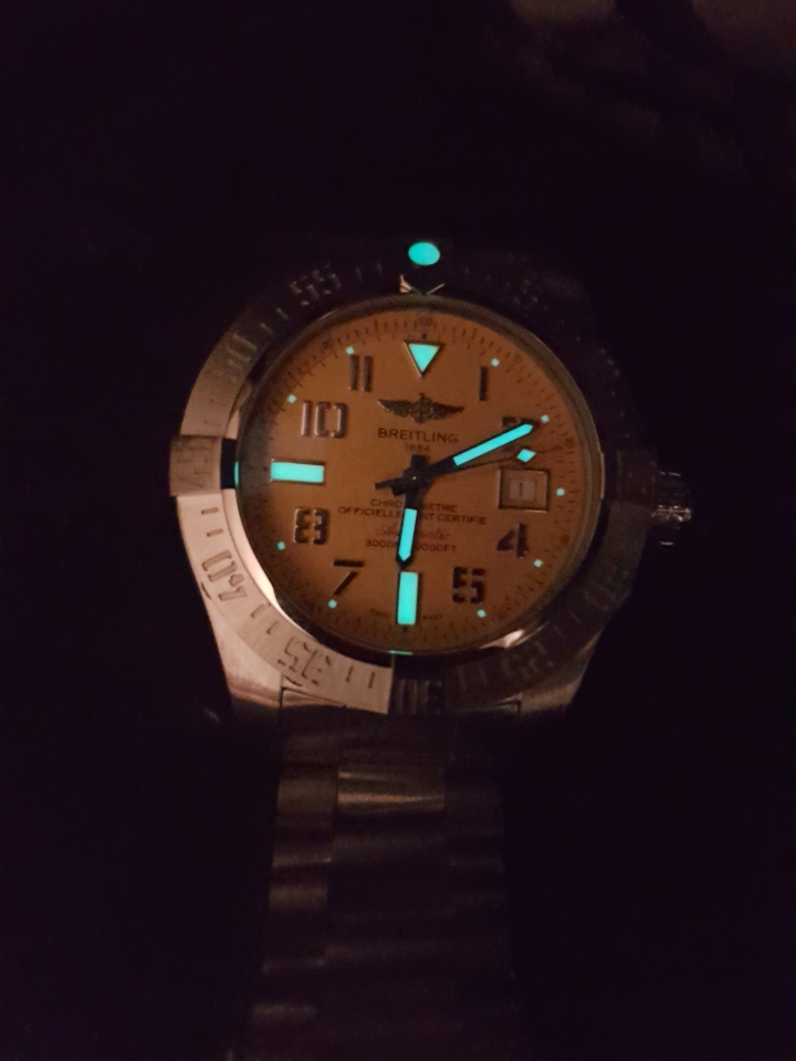 [開箱] BREITLING Avenger II Seawolf