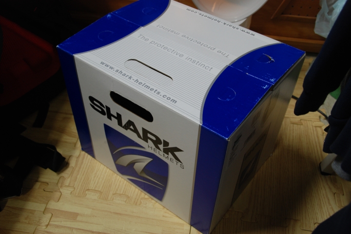[不專業開箱] 素白 Shark Vancore 入手分享