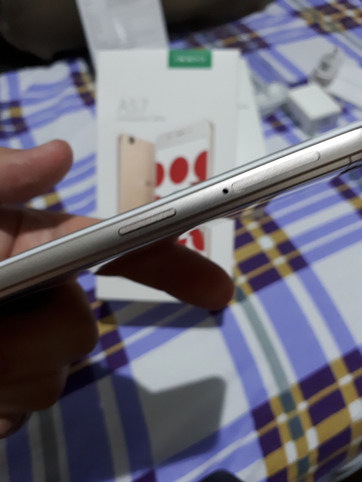 自拍 美不可擋~OPPO A57體驗心得