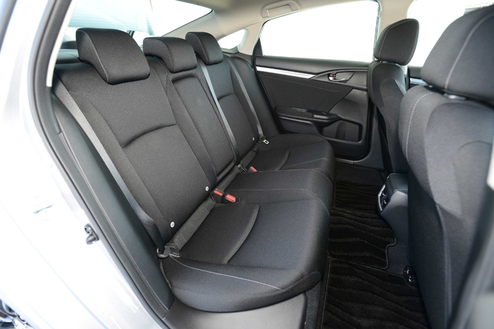 [分享] 日規10代 CIVIC 市售車型公開