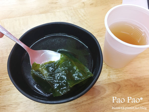 【台中】Hong蘋果咖哩~平價銅板咖哩飯.選擇多樣化~近台中高工