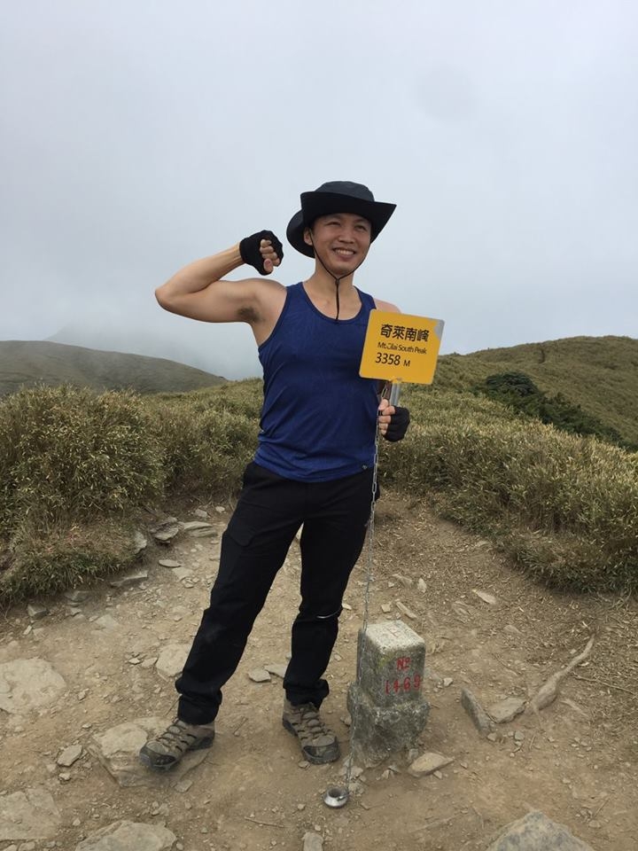 1060508 單攻奇萊南峰