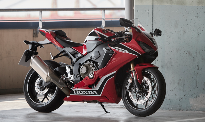 [採訪]2017 Honda Motorcycle 台灣本田二輪正式發表 CBR1000RR/SP、CB1100RS/EX、VFR800F/X、X-ADV 及 CBR/CB650F 共九款全新車款！