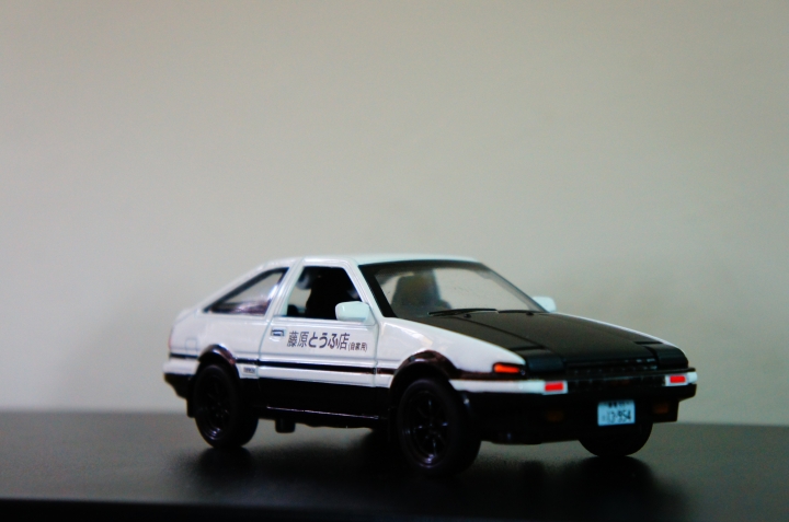 1:28  AE86 豐田 藤原拓海 頭文字D 聲光迴力車