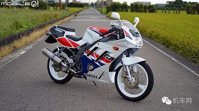 愛上經典老車FZR /NSR  兩台都好喜歡 該選擇哪台??