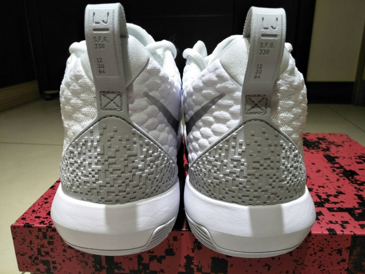[開箱]Lebron Ambassador 9、Huarache low、Huarache run print 三開箱