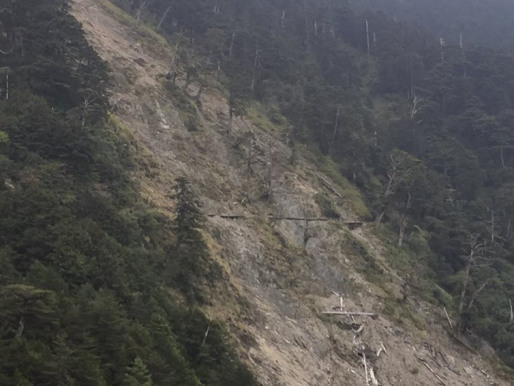 1060508 單攻奇萊南峰
