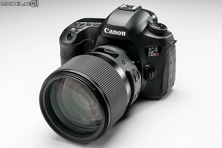 為超高畫素而生‧Sigma 135mm F1.8 DG HSM Art 長焦與大光圈的完美邂逅！