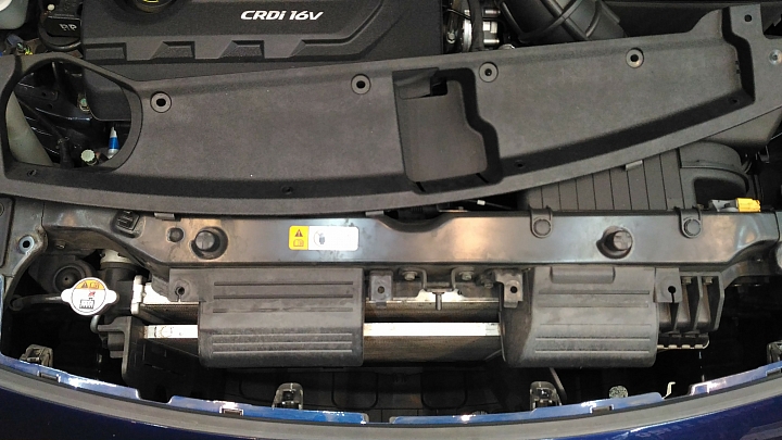 車用環景系統分享-2016 KIA CARENS 1.7 CRDI