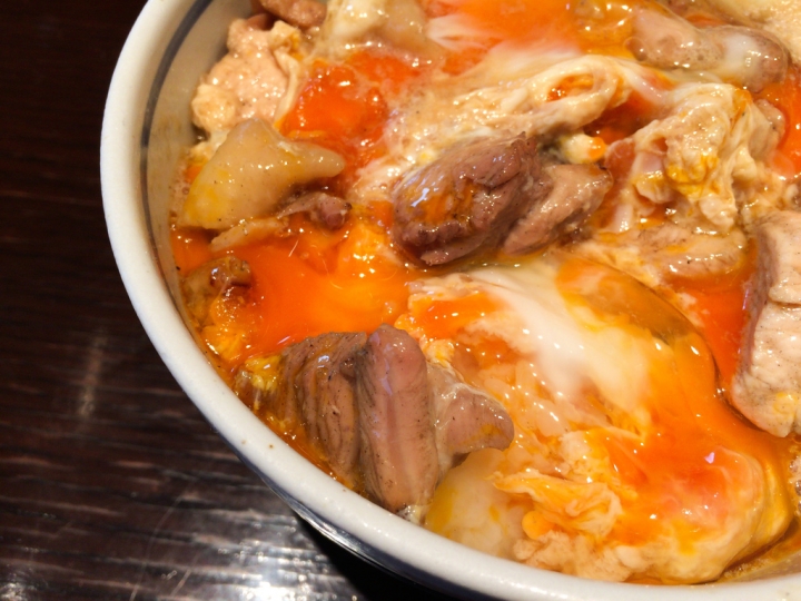 【美食。食記】東京 五反田 傳奇激推 曾為米其林一星的親子丼 ぎたろう軍鶏 炭火焼鳥 たかはし 雞肉 推薦