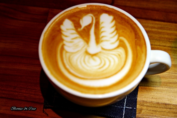 IT CAFÉ-大直店/大的超驚人的戰斧豬排/內湖下午茶首選(捷運大直站)