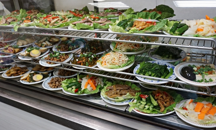 【老地方牛肉麵】桃園夜市周邊老麵館