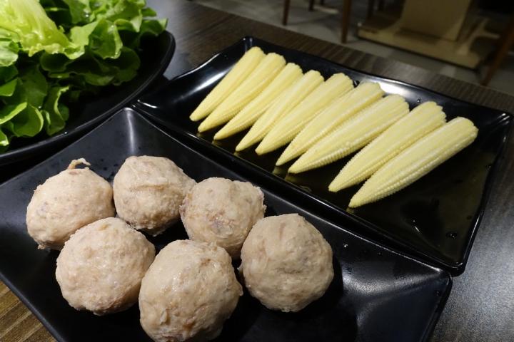 【食記】板橋捷運亞東醫院站。有乾人鴛鴦麻辣火鍋