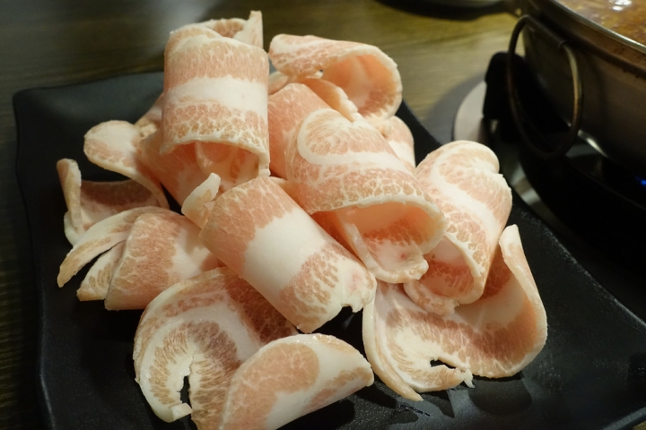 【食記】板橋捷運亞東醫院站。有乾人鴛鴦麻辣火鍋