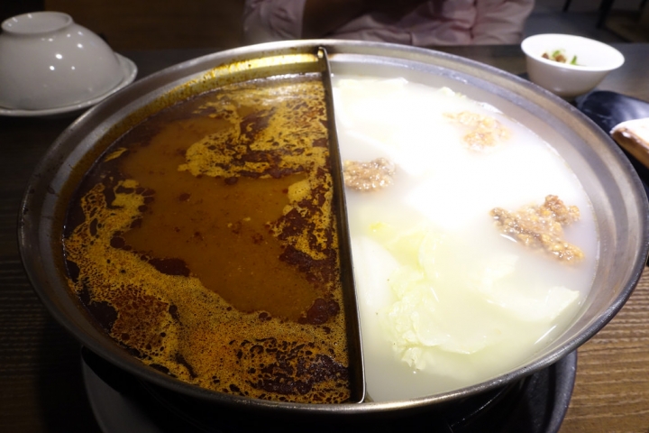 【食記】板橋捷運亞東醫院站。有乾人鴛鴦麻辣火鍋