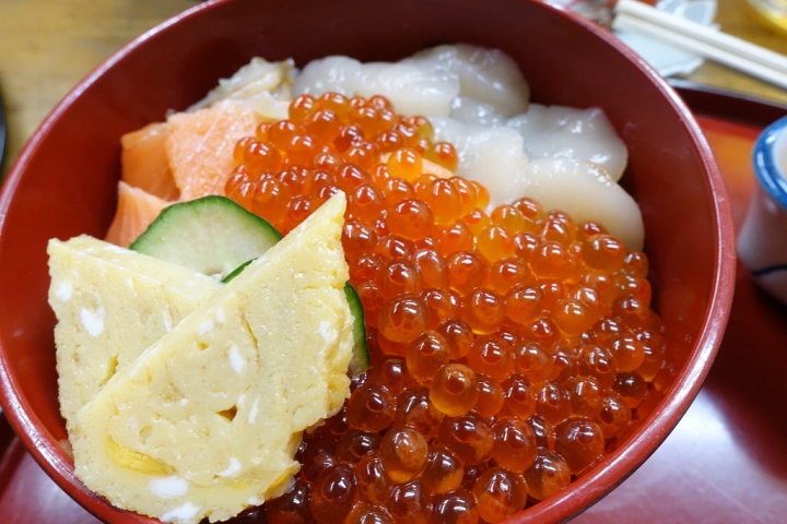 【2016北海道親子行】小樽三角市場。あい田食堂~海膽干貝丼好甜好好吃
