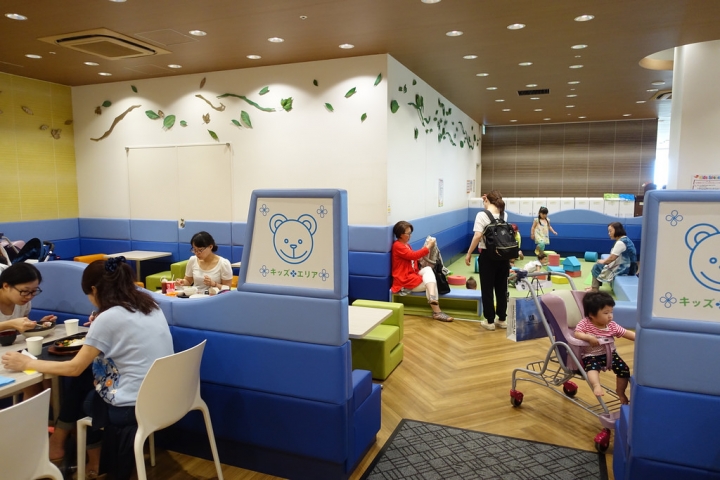 【2016北海道親子行】北廣島三井outlet。豚丼のぶたはげ & Lil' Donuts