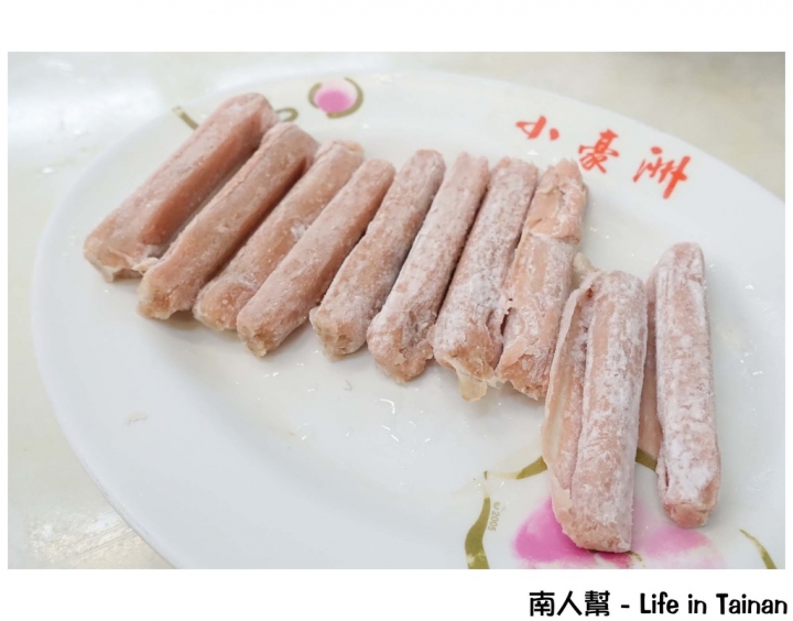 【台南中西區-美食】沙茶.湯頭一試就上癮|中正路超人氣巷弄美食 ~ 小豪洲沙茶爐本店
