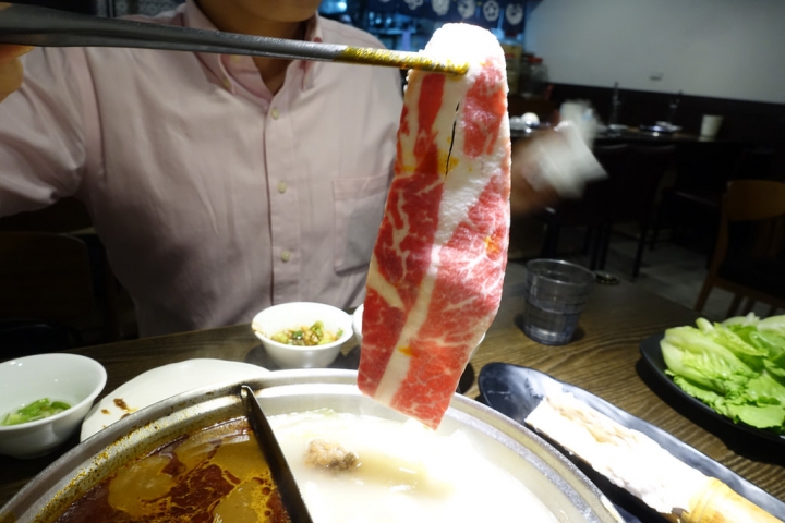 【食記】板橋捷運亞東醫院站。有乾人鴛鴦麻辣火鍋