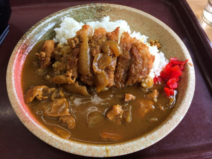 【美食。食記】東京 青海 青海名物 在地司機最愛 咖哩豬排飯 烏龍麵 青海食堂 推薦