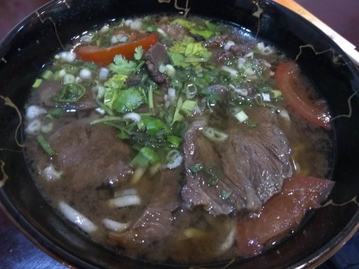[牛肉麵/水餃]苗栗頭份尚順附近東民一街鼐餌堂台灣牛肉麵
