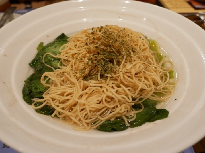 【徠一咖啡】什麼是道地的港式?信義安和站的港式茶餐廳