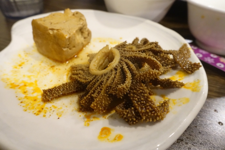 【食記】板橋捷運亞東醫院站。有乾人鴛鴦麻辣火鍋