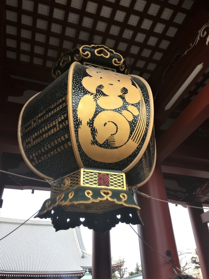 ＜日本＞2017全家人的日本行DAY1~淺草行、女兒吐了