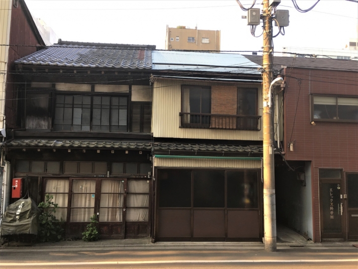 ＜日本＞2017全家人的日本行DAY2~糖糖看醫生記、逛街