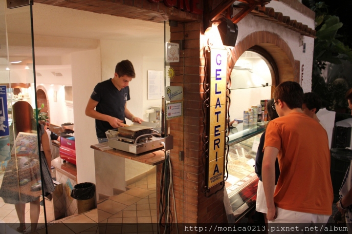 歐遊義大利Day 8:卡布里島夜宿海景飯店&夢幻藍洞