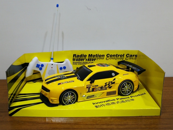 [產品開箱]大男人的互動遙控車！呼叫夥計！聲控遙控車(RVC)and隨你擺動動控操作感應遙控車(RMC)