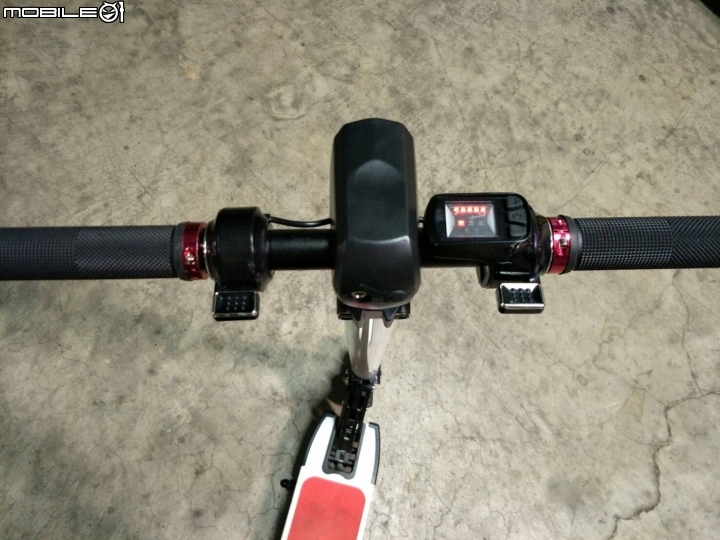 Qiewa-Q3 出遊帶電動滑板車回憶錄開箱