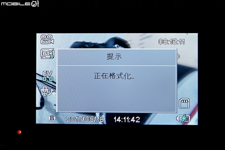 低價位也能有雙鏡 AMBER 銨鉑 AD720 雙鏡頭機車行車記錄器實測