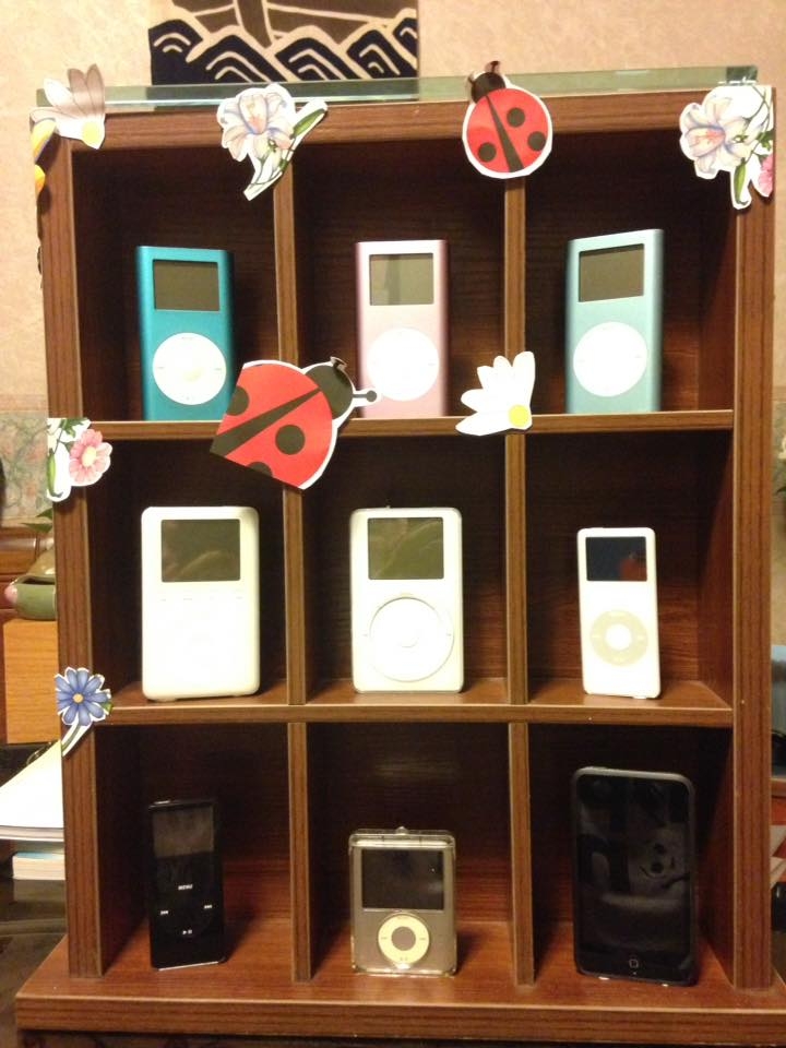 My iPods Collection 我的 iPods 收藏!
