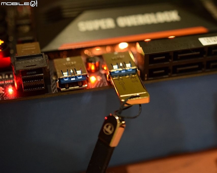 融合超頻電競新元素 GIGABYTE 技嘉 GA-Z270X-Gaming SOC