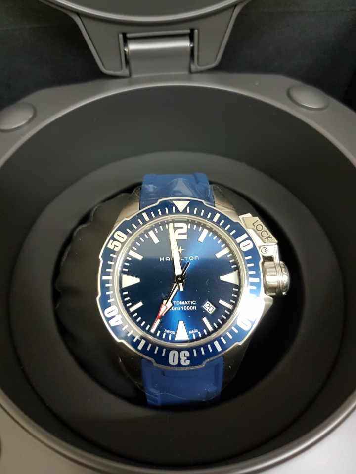 Blue Monday  Blue Frogman!