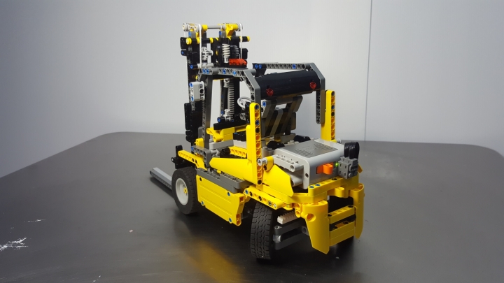 lego 堆高機
