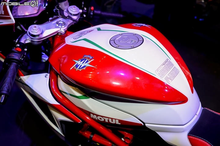 [採訪]現役國際賽車手登台 2017 MV Agusta REPARTO CORSA 四車系賽道發表！