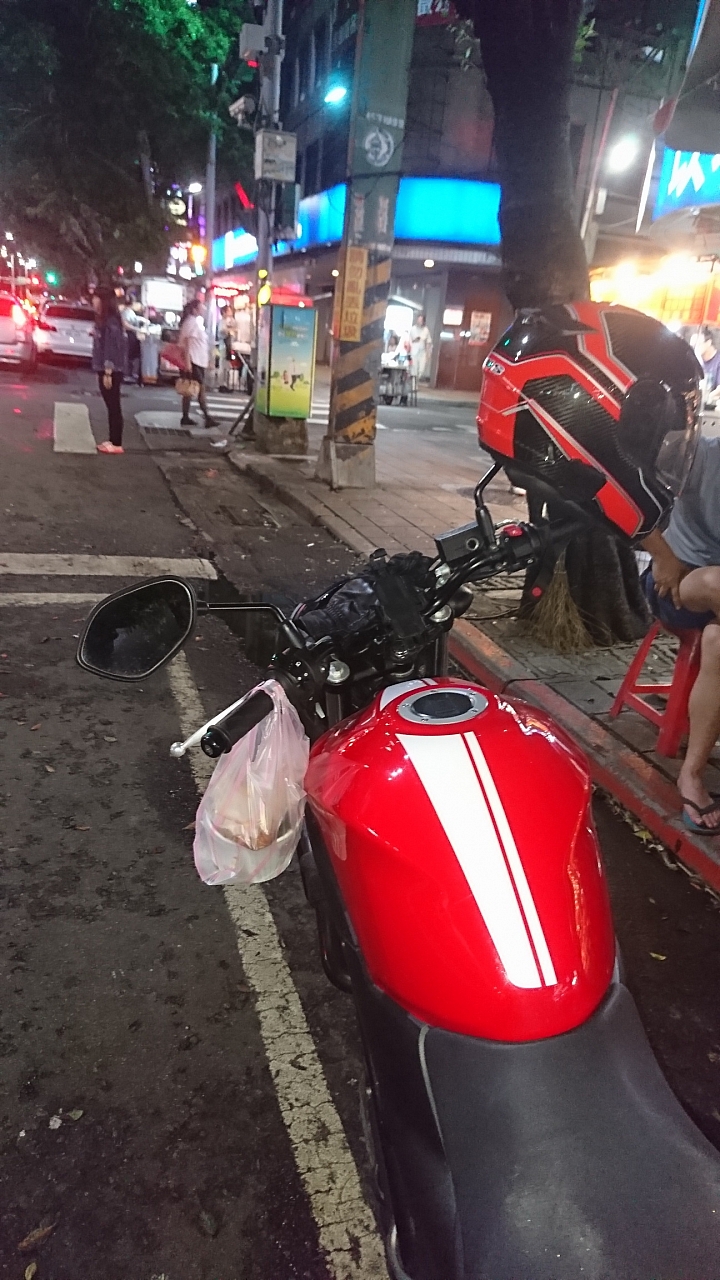 SV650三個月的試駕心得，好無聊卻會讓人一直想騎的車