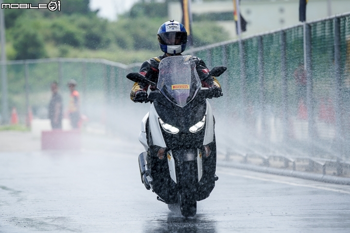 魔鬼天使的抉擇 PIRELLI SCOOTER 系列賽道試駕